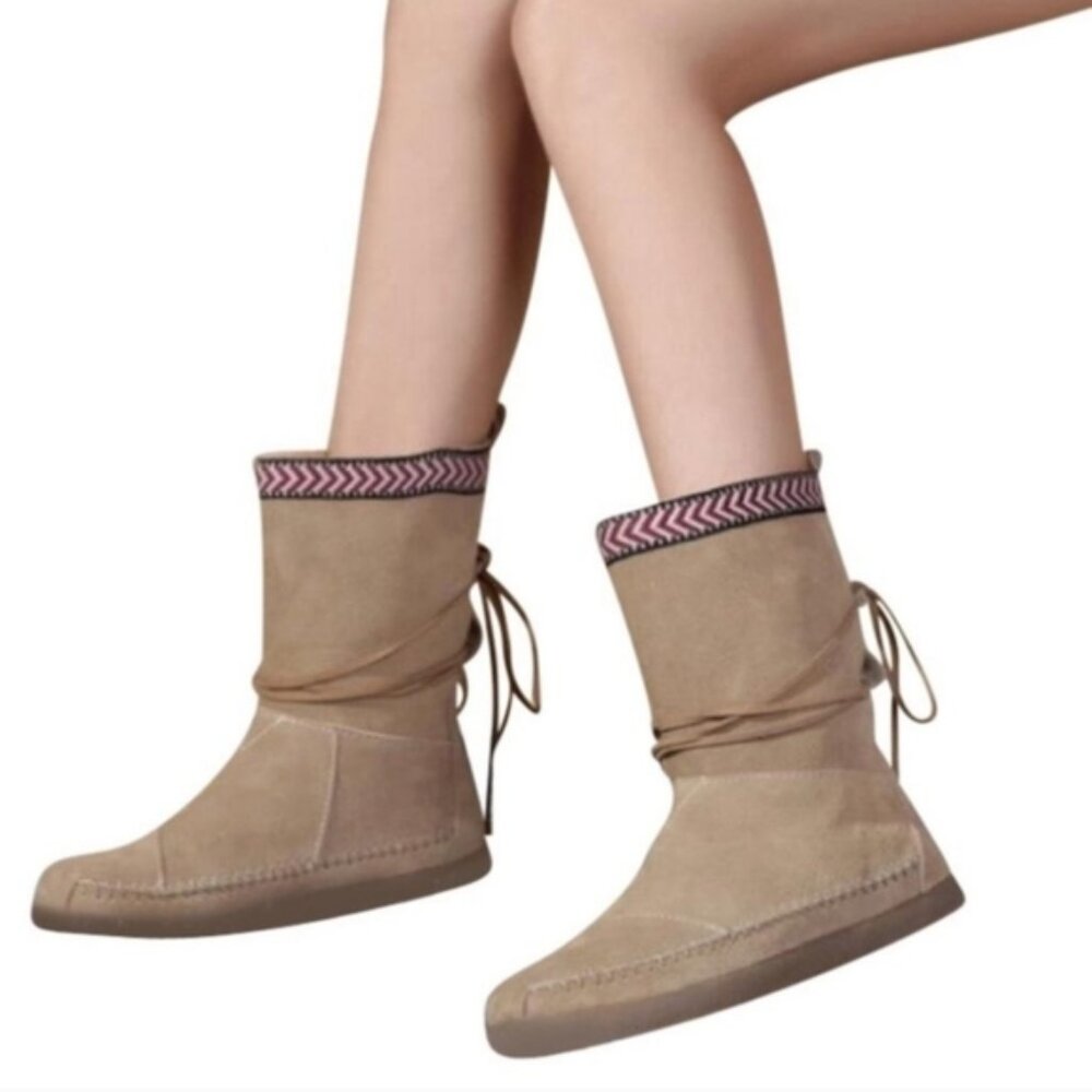TOMS Tan Suede Nepal Mid Calf Western Boho Embroidered Moccasin Pull On‎ Boots